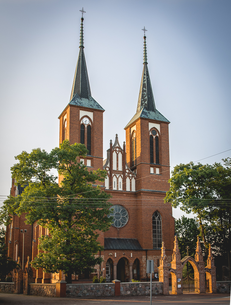 Kościół pw. Wniebowzięcia NMP w Długosiodle